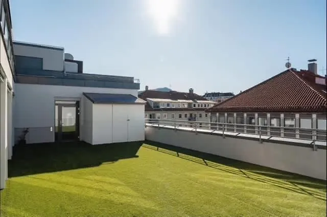 High End 2br - Balcony - Harbour View *