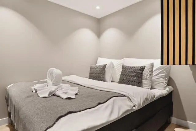 High End 2br - Balcony - Harbour View Διαμέρισμα