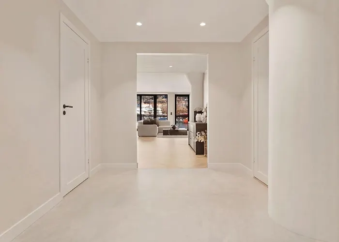 Appartement High End 2br - Balcony - Harbour View *